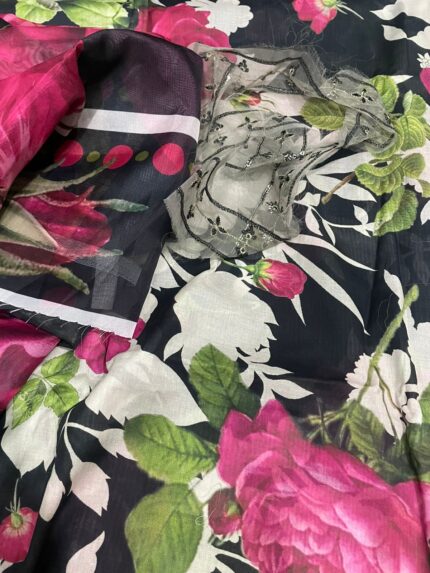Baroque Lawn 3 Piece